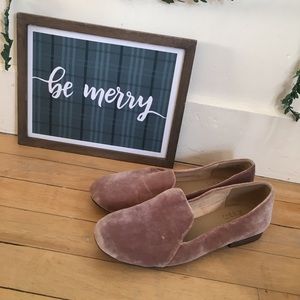 Naturalizer Pink Velvet Loafers